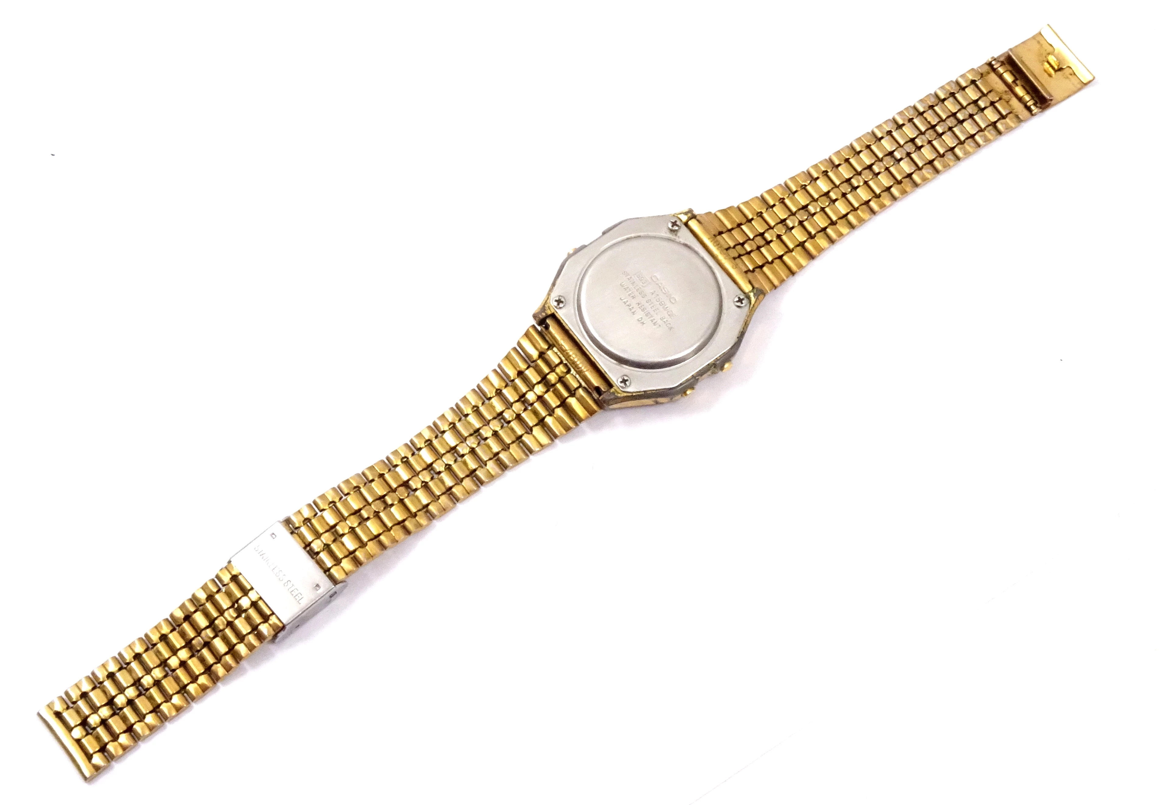 zegarek-casio-593-a159wge-funkcje-budzik