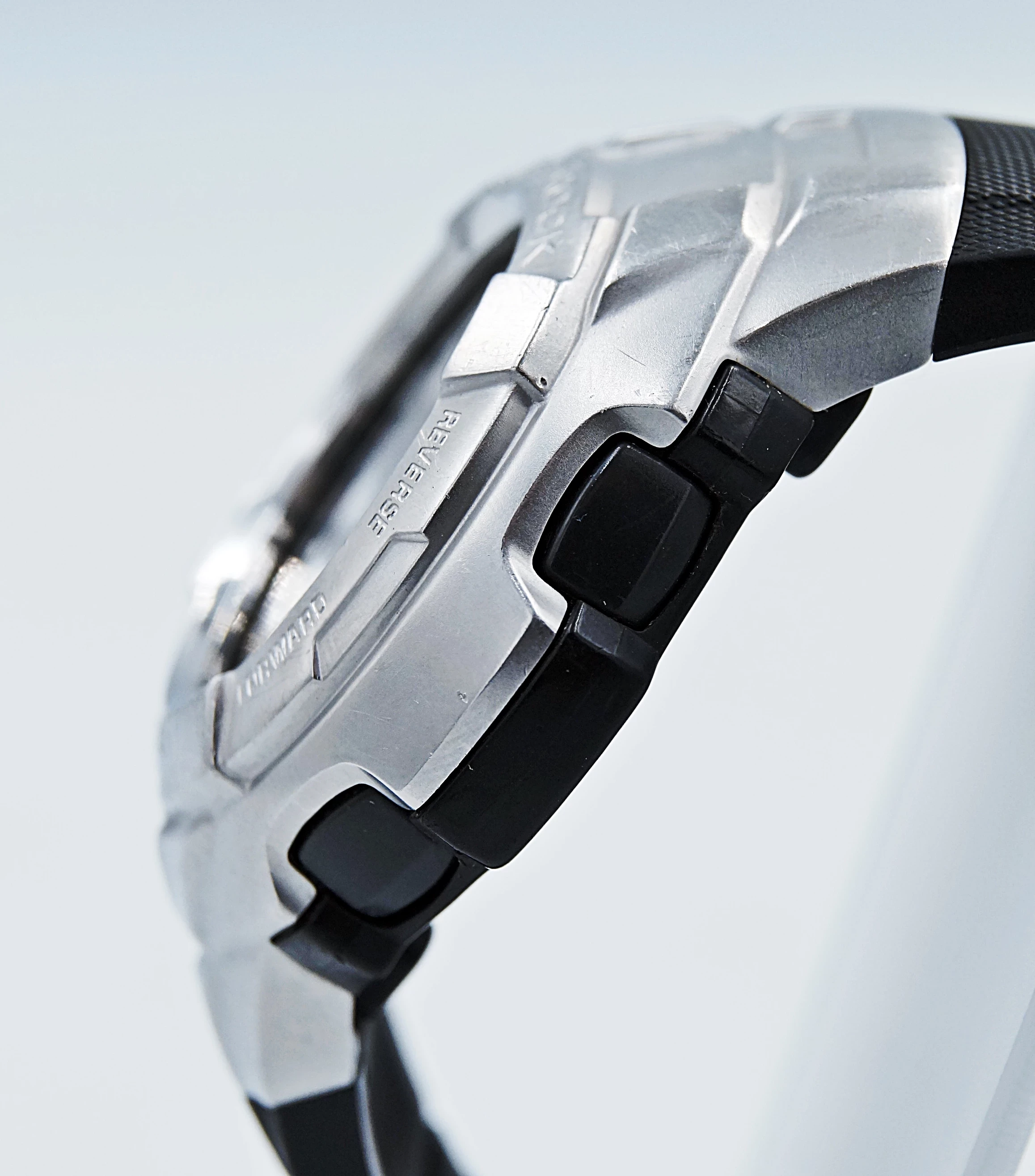 zegarek-casio-g-shock-g-7100-rodzaj-cyfrowe