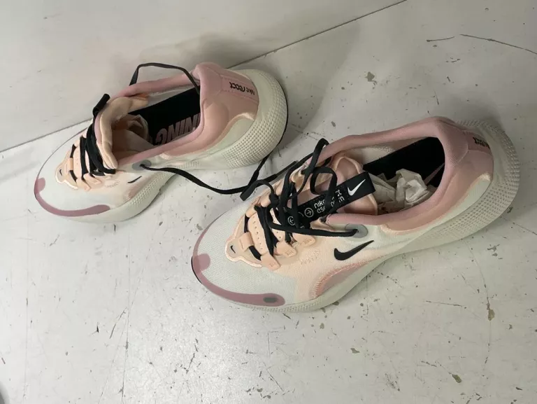 NIKE BUTY SPORTOWE REACT ESCAPE RUN R. 39