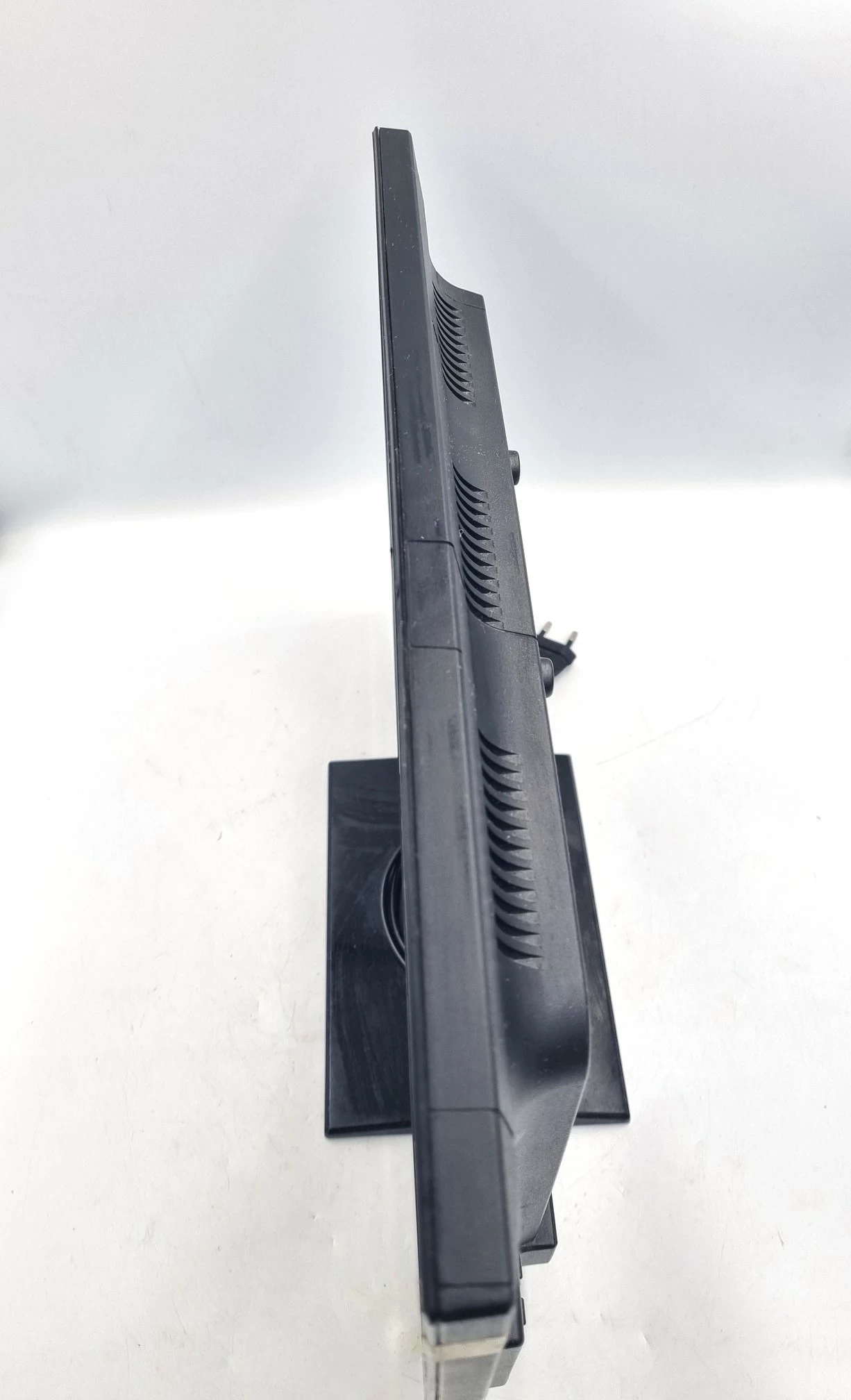 telewizor-manta-led-tv-19-cali-kod-producenta-19lhn120d