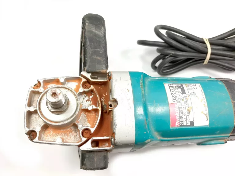 POLERKA MAKITA 9227CB