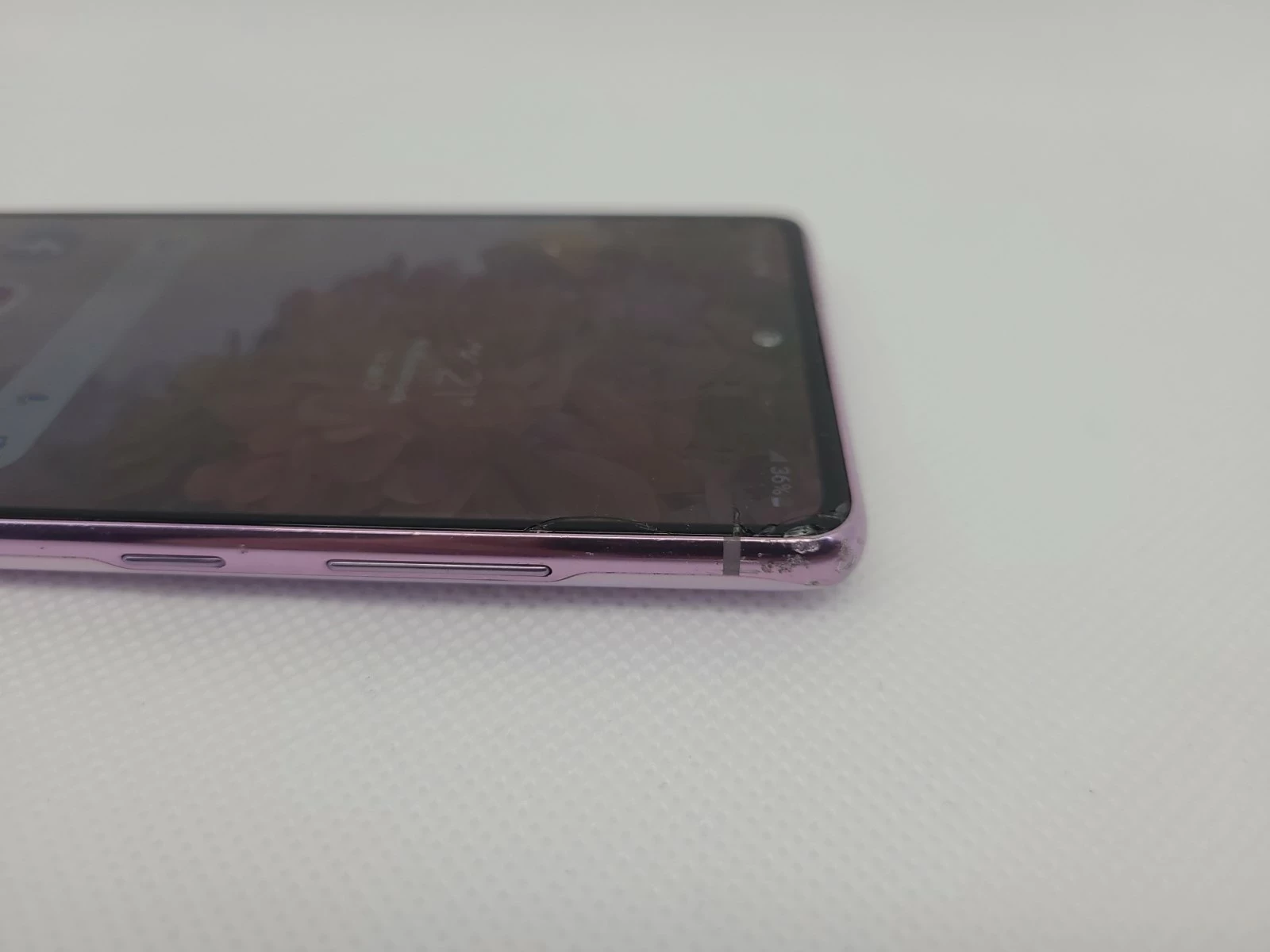 telefon-samsung-galaxy-s-20fe-kod-producenta-sm-g781blvdeue