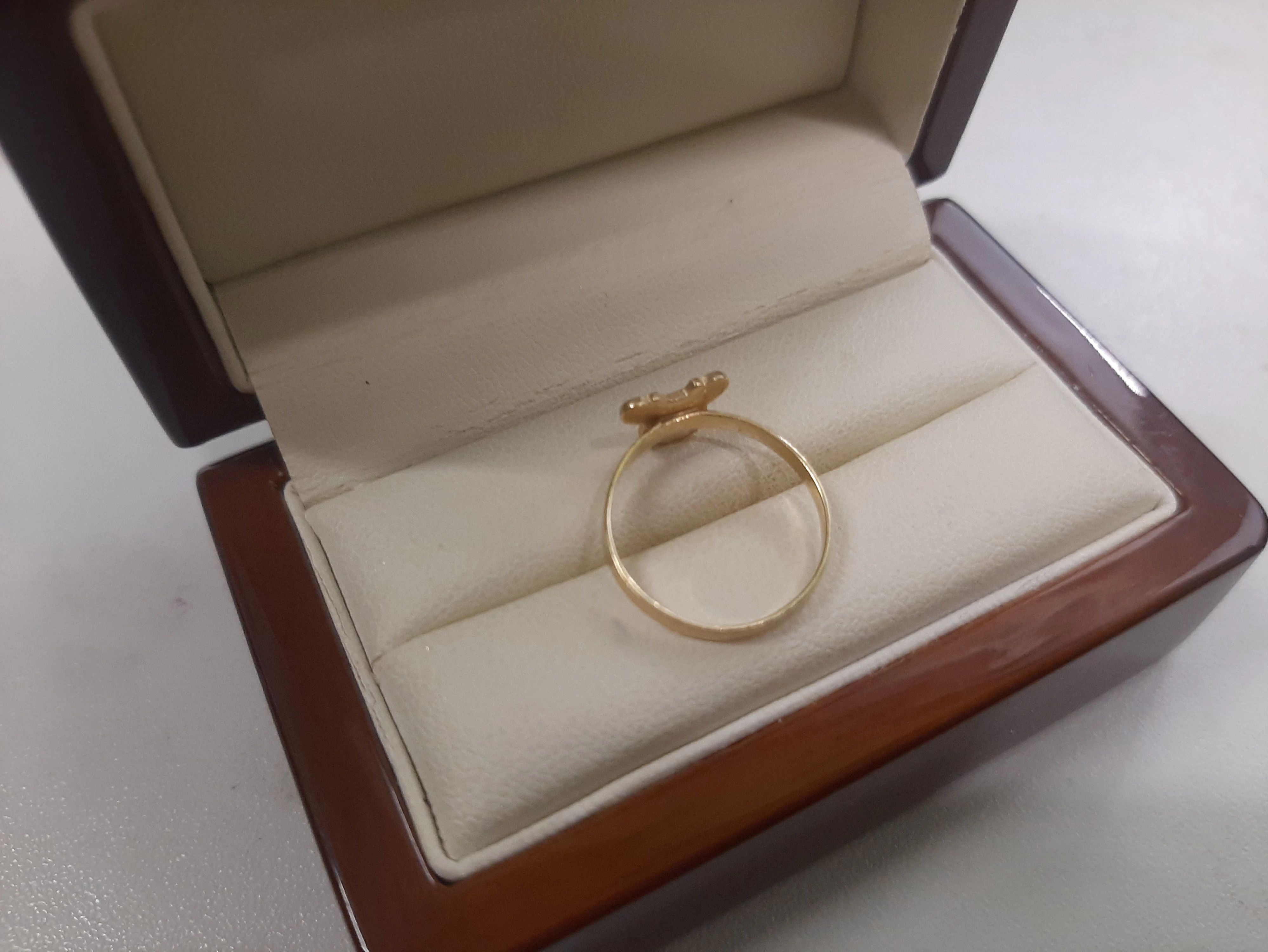 zloty-pierscionek-z-myszka-minnie-103g-585-plec-15851-1