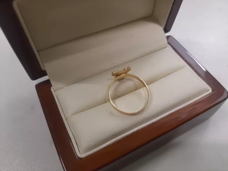 zloty-pierscionek-z-myszka-minnie-103g-585-plec-15851-1