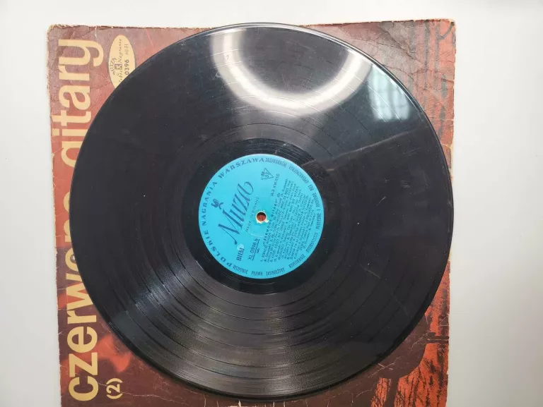 winyl-czerwone-gitary-2-plyta-winylowa-stan-uzywany