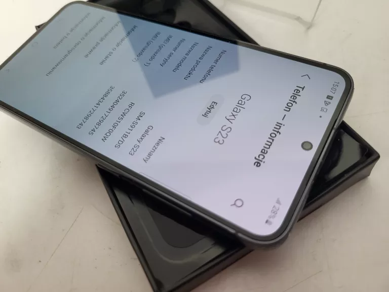 telefon-samsung-galaxy-s23-kod-producenta-sm-s911bzkdeue