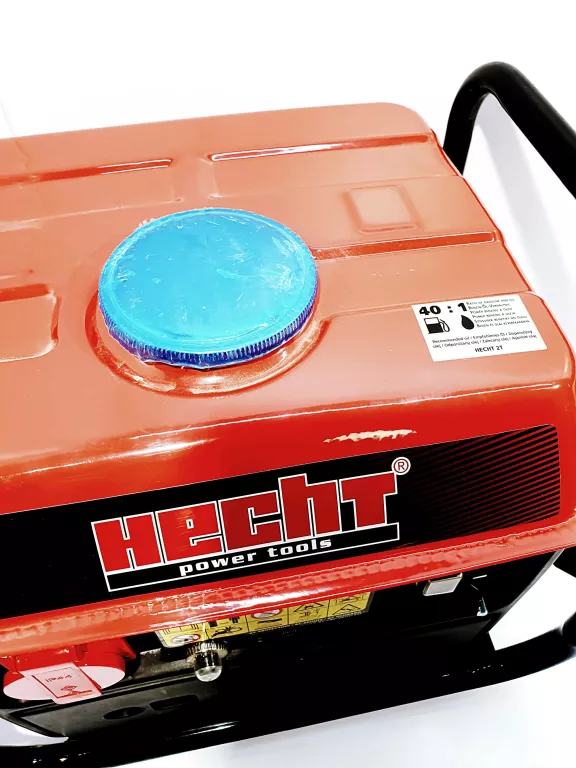 MAŁY GENERATOR AGREGAT PRĄDOTWÓRCZY 230V 2KM 720 W