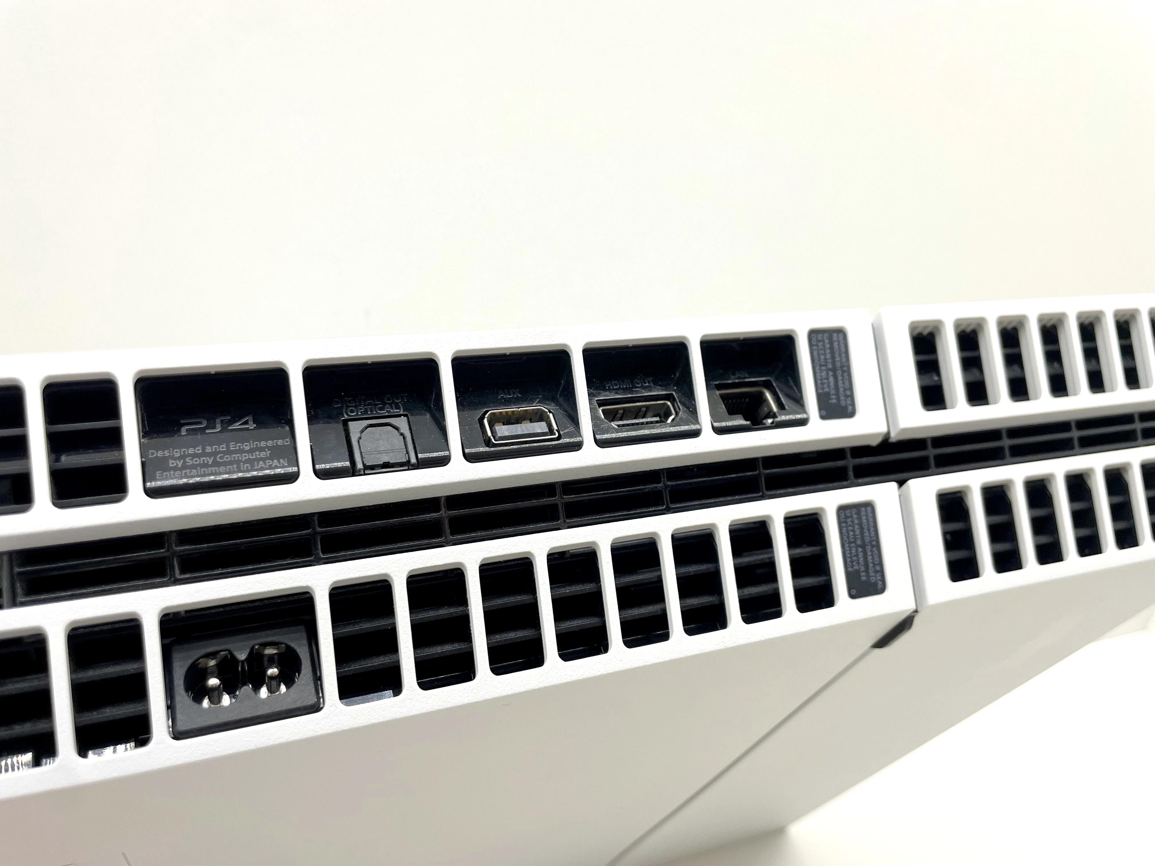 konsola-ps4-sony-playstation-4-fat-500-gb-biala-ean-gtin-0711719860037