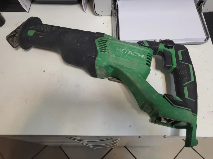 pila-szablasta-hitachi-cr18dbl-rodzaj-228781-335389