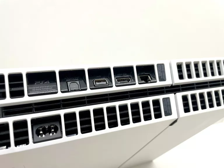 konsola-ps4-sony-playstation-4-fat-500-gb-biala-ean-gtin-0711719860037