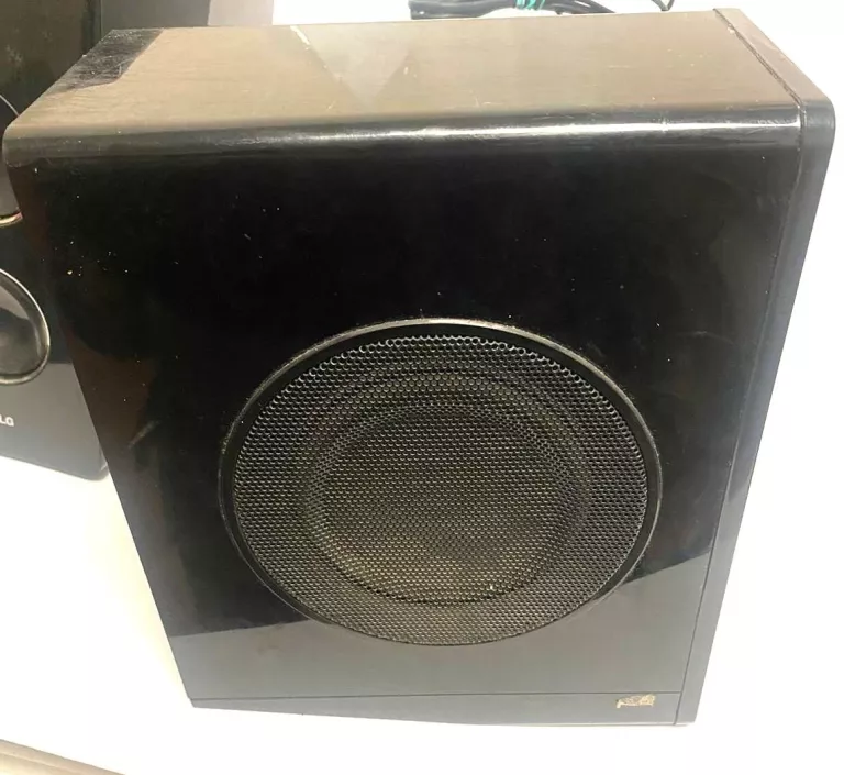 wieza-lg-fa-162-dou-2-glosniki-bez-pilota-stan-uzywany