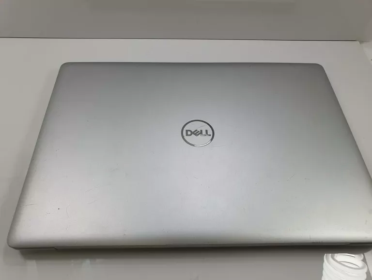 DELL INSPIRON 5570 I7/128+1TB/8GB/ WIN 11/ 15'