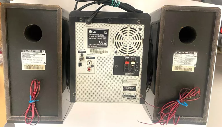 wieza-lg-fa-162-dou-2-glosniki-bez-pilota-kolor-czarny