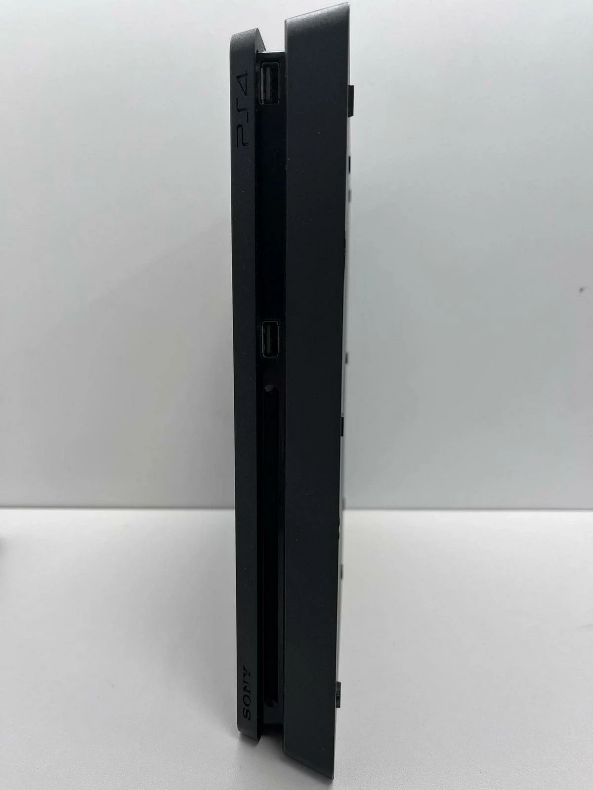 konsola-sony-playstation-4-slim-500-gb-stan-uzywany