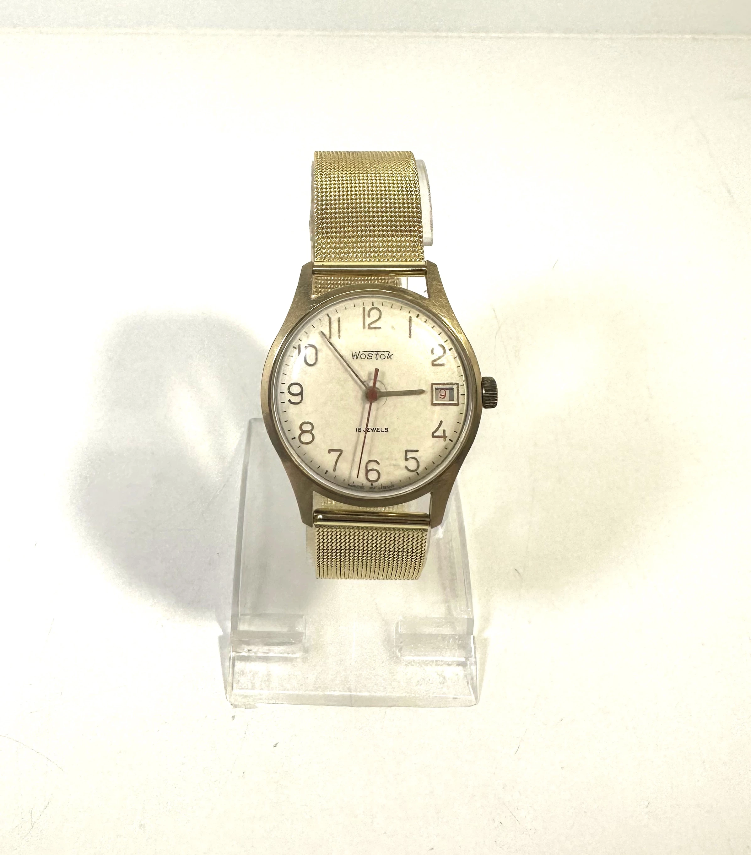 zegarek-wostok-18-jewels-z-datownikiem-typ-nareczny