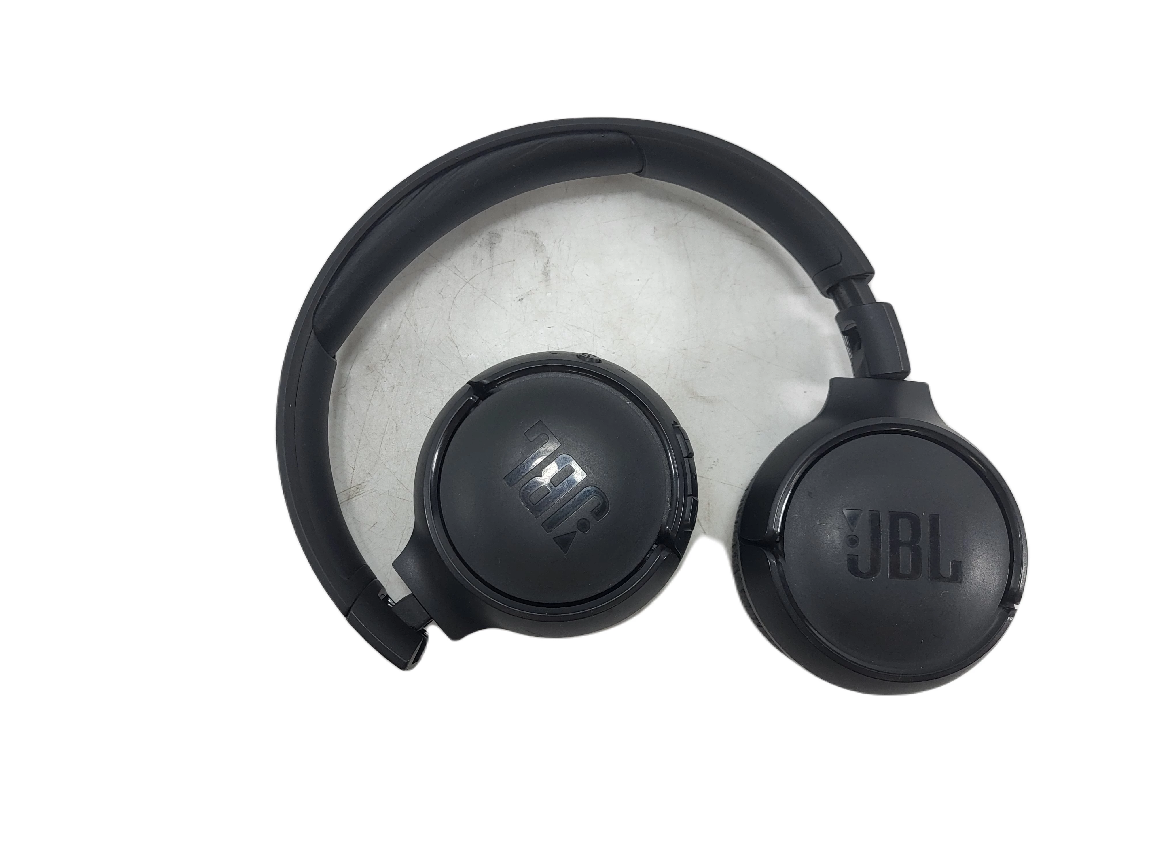 sluchawki-bezprzewodowe-jbl-tune-560bt-nauszne-marka-jbl