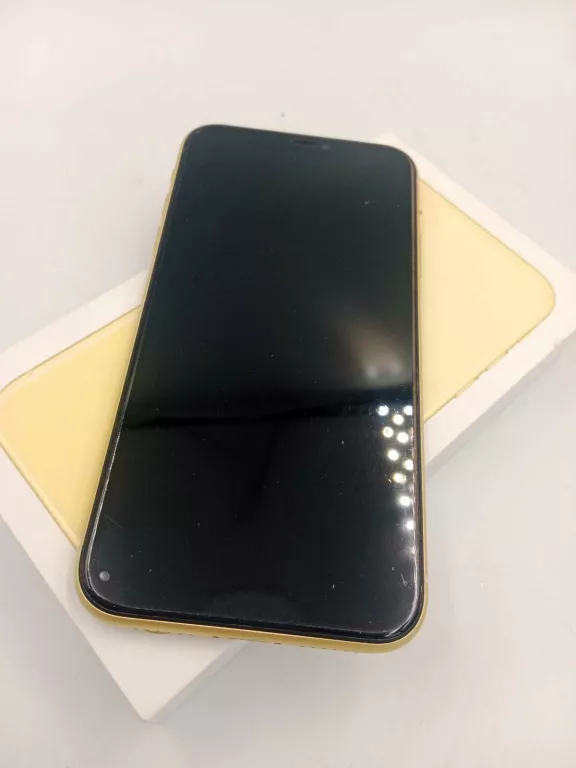 TELEFON APPLE IPHONE 11 4GB/64GB ŻÓŁTY BAT: 87%