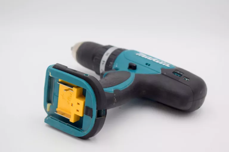 WKRĘTARKA MAKITA DHP453 SZCZOTKI