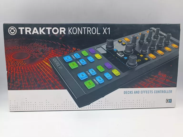 NATIVE INSTRUMENTS TRAKTOR KONTROL X1 MK2 HW KPL