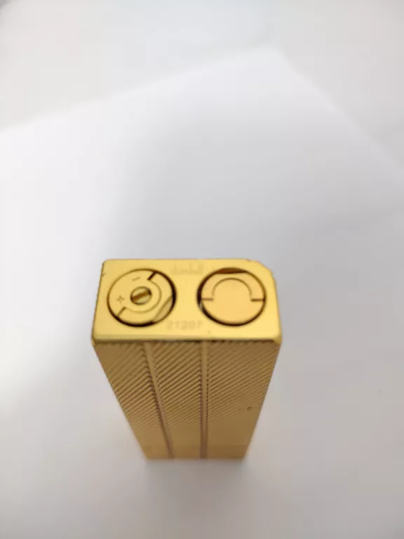 zapalniczka-dunhill-rodzaj-gazowa