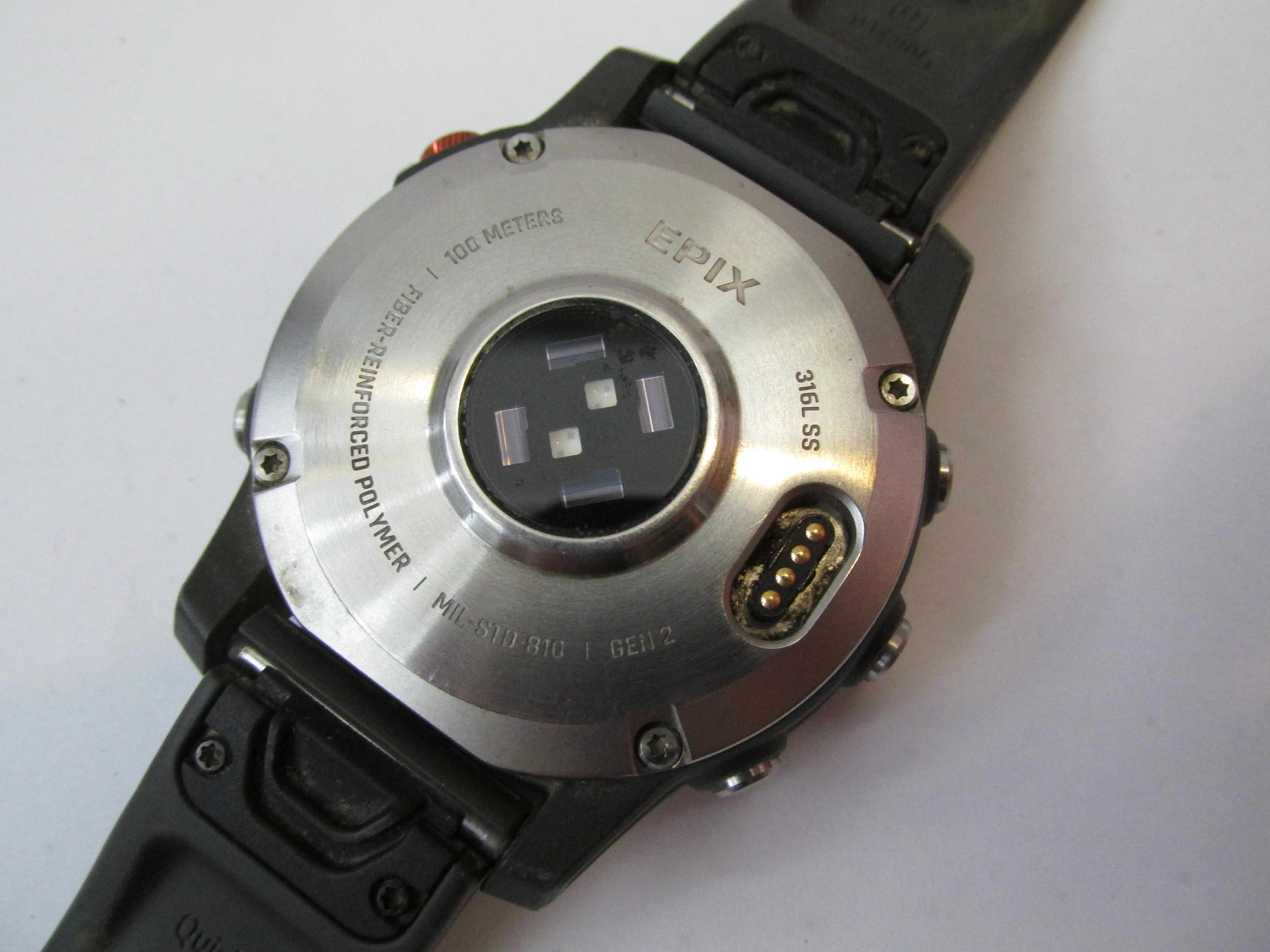 smartwatch-garmin-epix-gen2-kolor-dominujacy-srebrny