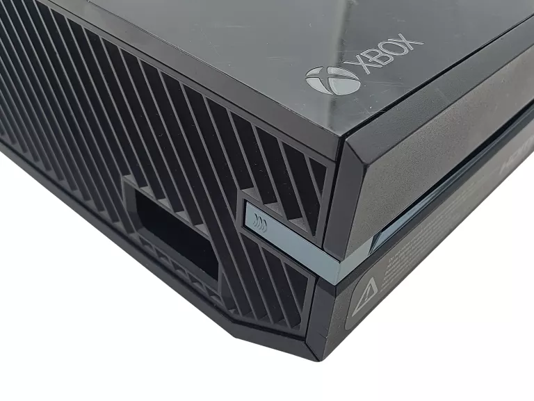 konsola-xbox-one-500gb-pad-gra-ean-gtin-0885370808339