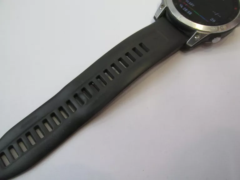 smartwatch-garmin-epix-gen2-funkcje-alarm