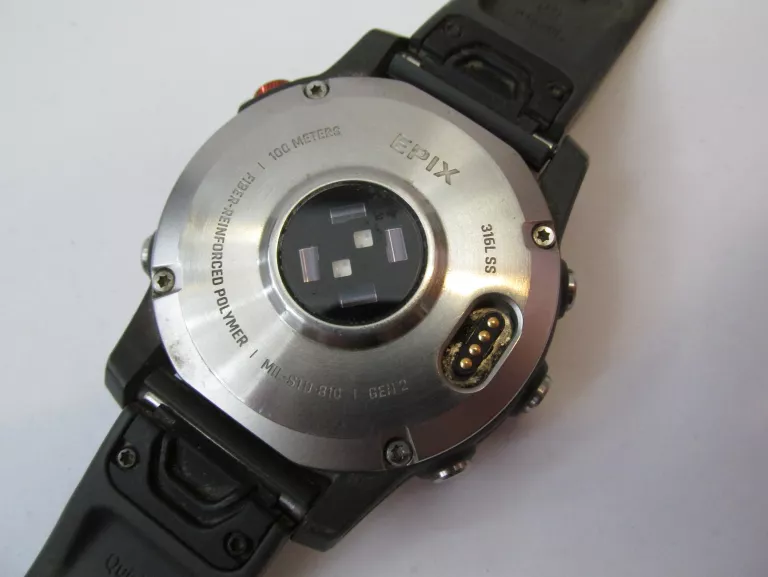 smartwatch-garmin-epix-gen2-kolor-dominujacy-srebrny