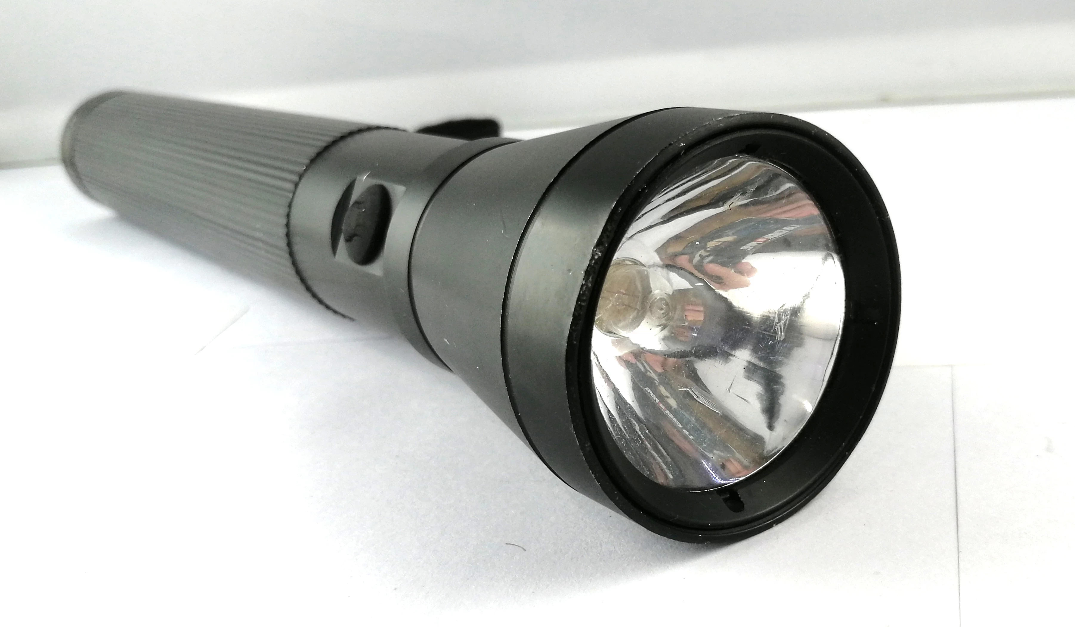 latarka-guardsman-3dxenon-bez-baterii-wyzwolenia-30-32-szczecin-rs