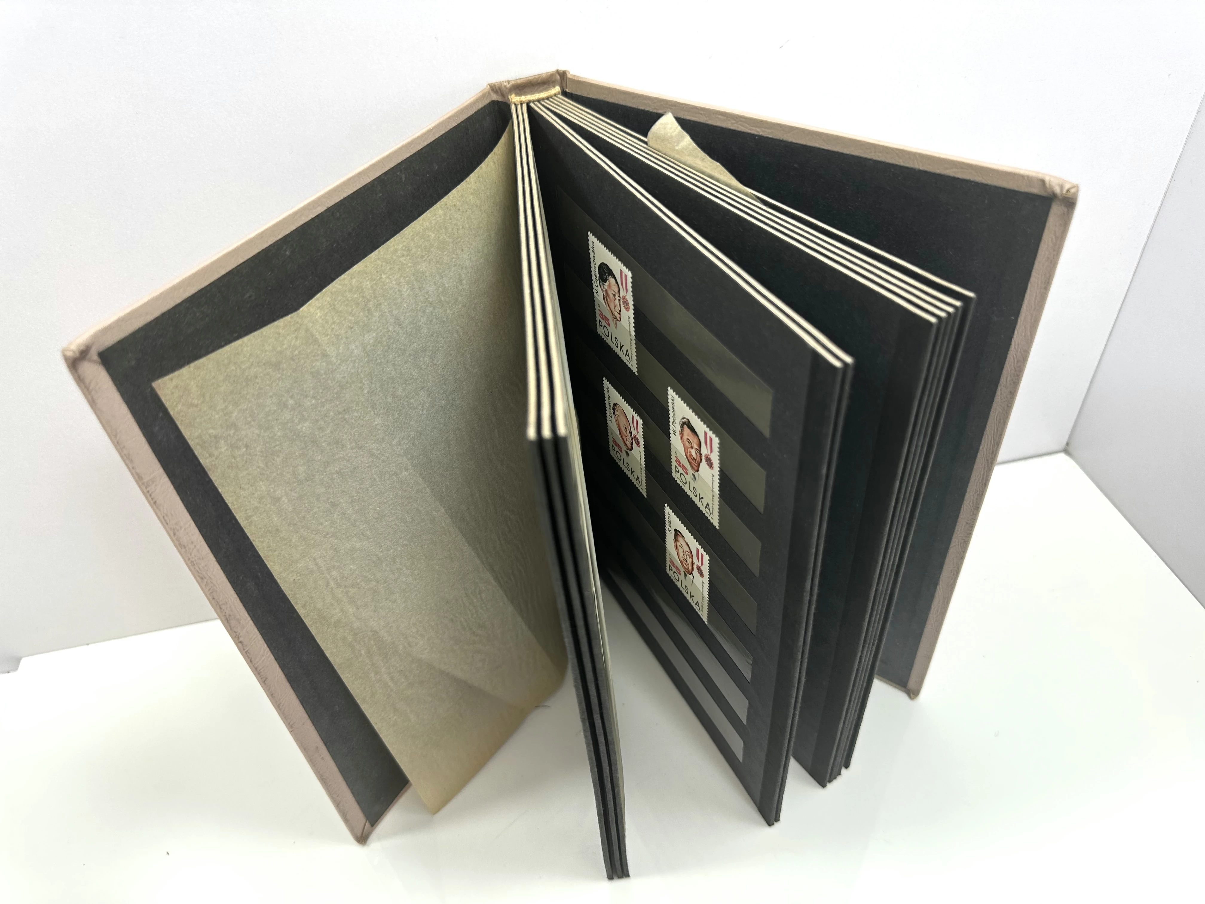 klaser-jelenia-gora-okres-po-1945