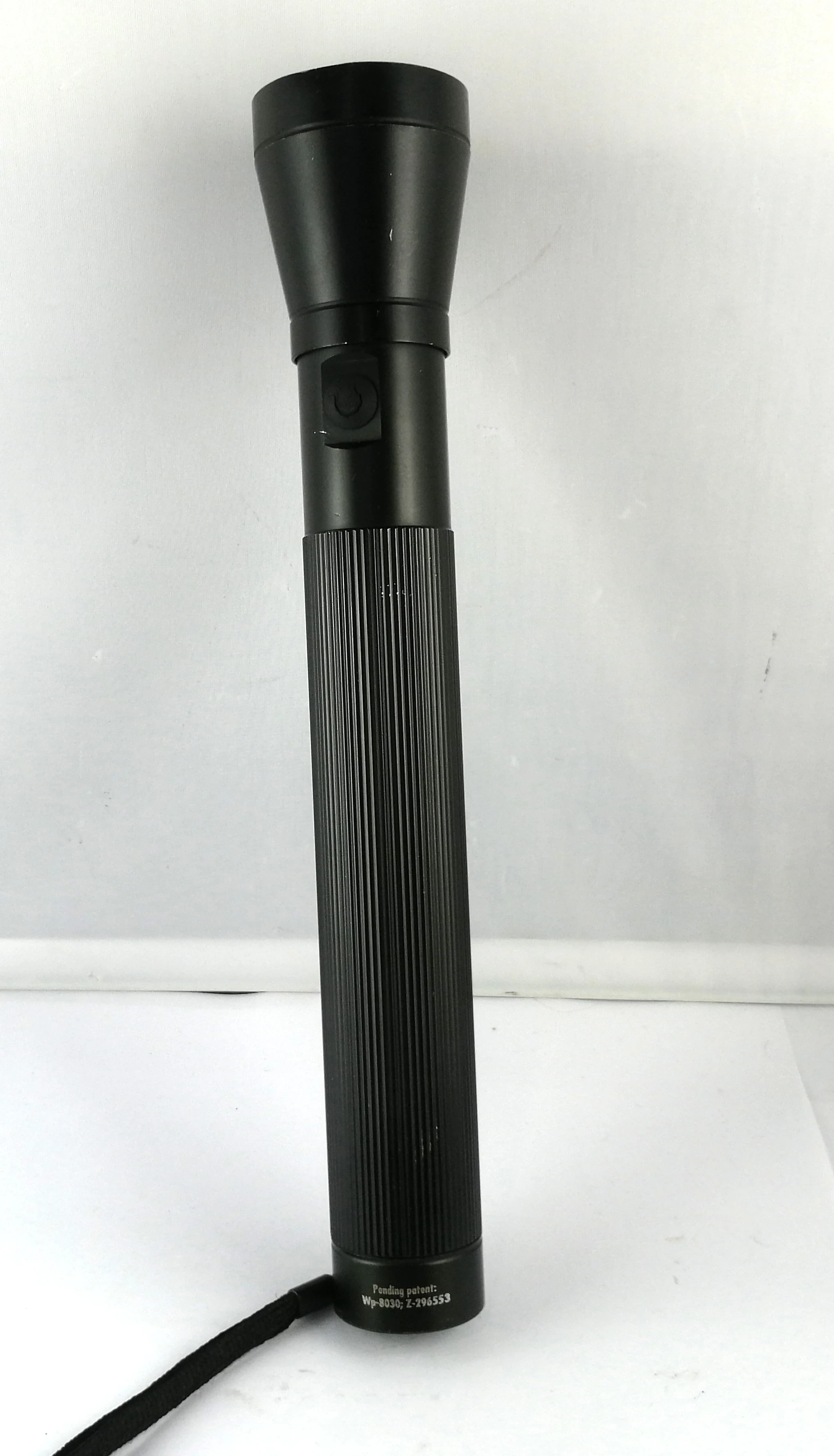 latarka-guardsman-3dxenon-bez-baterii-stan-uzywany