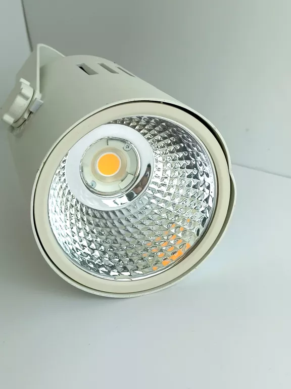 REFLEKTOR LED TUBIX R COM 3000