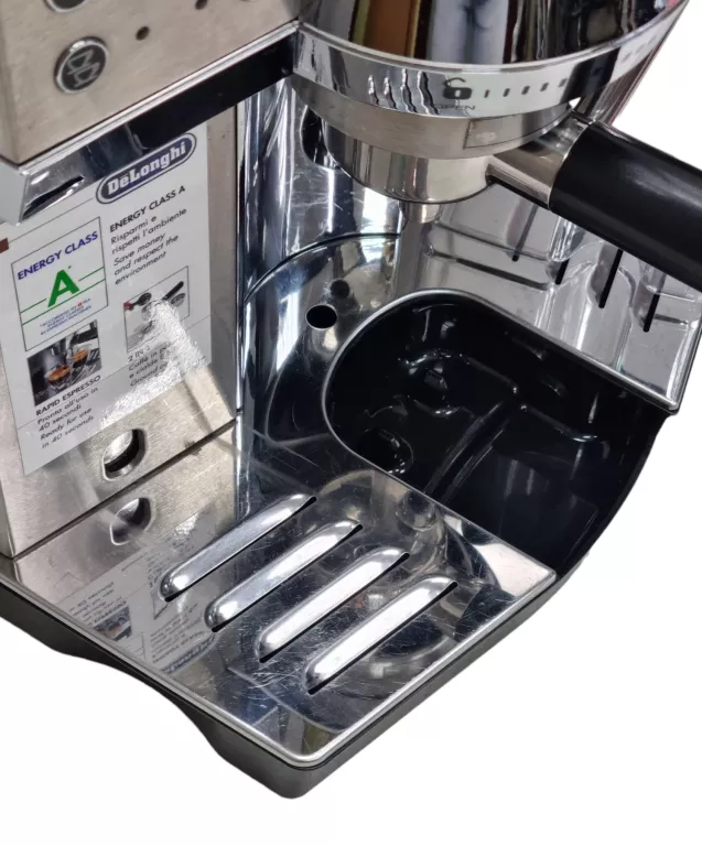 EKSPRES KOLBOWY DELONGHI EC 850.M