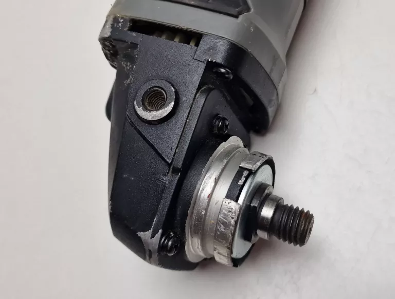 szlifierka-katowa-lux-tools-a-ws-20115-rodzaj-zasilania-akumulatorowe