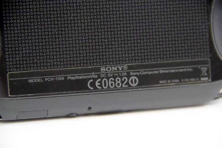 KONSOLA KONSOLA PS VITA PCH-1104 ZESTAW!