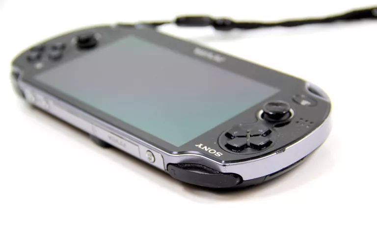 KONSOLA KONSOLA PS VITA PCH-1104 ZESTAW!