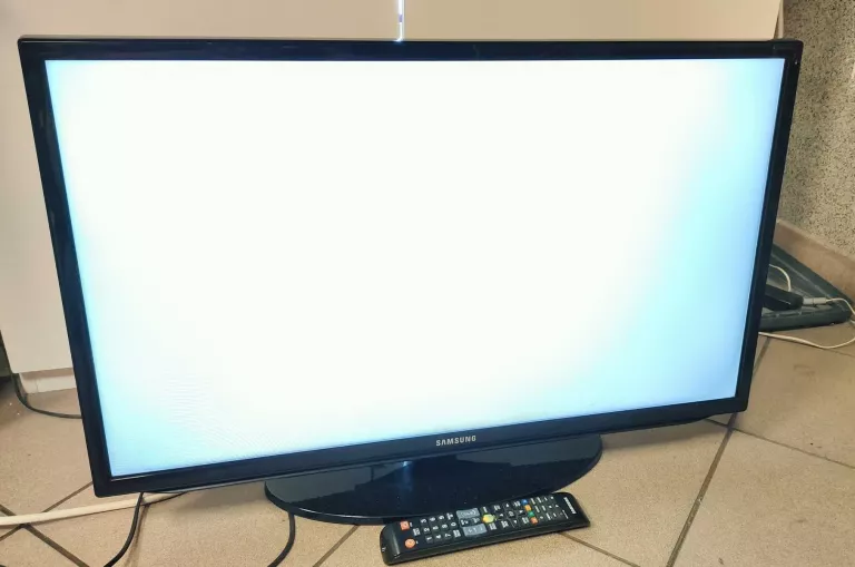 TELEWIZOR LED SAMSUNG UE32H5303 32" RYSY