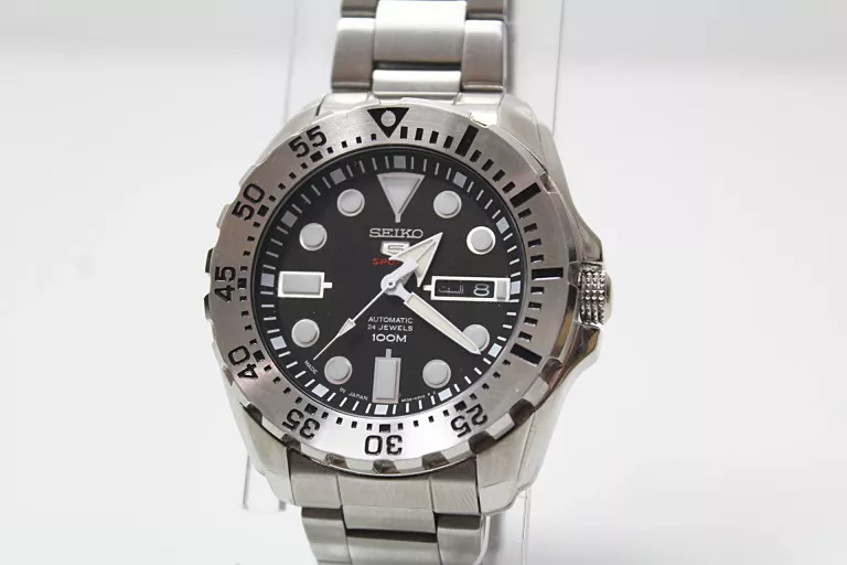 SEIKO - 5 SPORTS SILVER MONSTER - 4R36-03T0