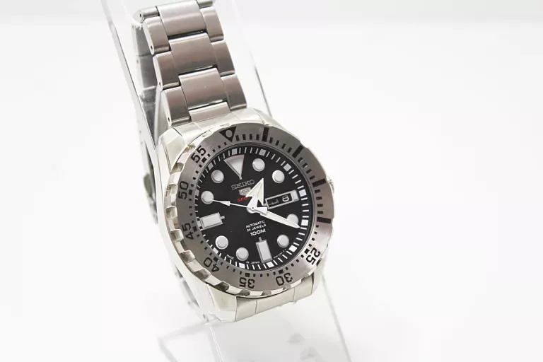 SEIKO - 5 SPORTS SILVER MONSTER - 4R36-03T0