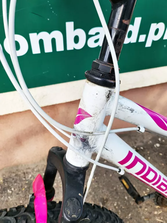 rower-indiana-roxy-kola-24-bialy-rozmiar-kola-24