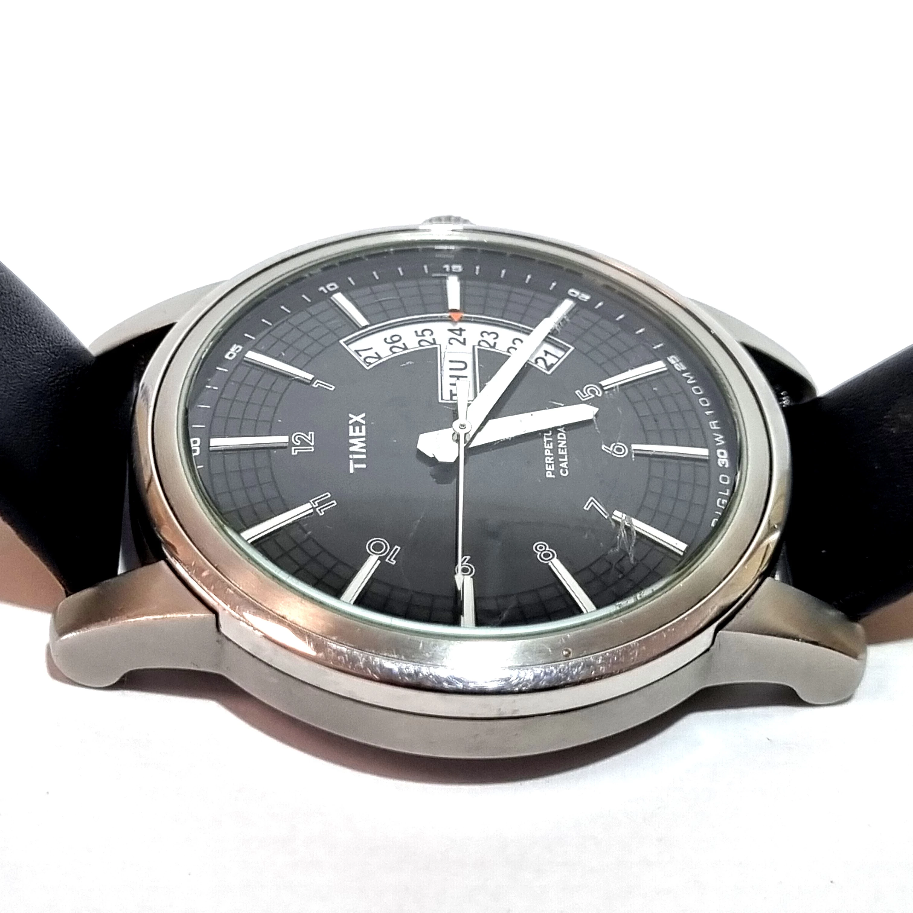 zegarek-meski-timex-classic-indiglo-t2k631-ksztalt-koperty-okragla