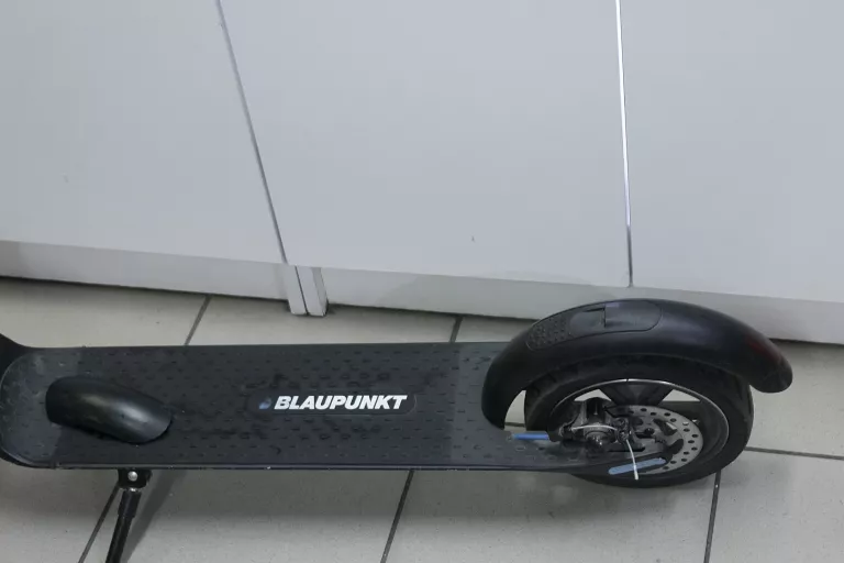 HULAJNOGA BLAUPUNKT ESC808