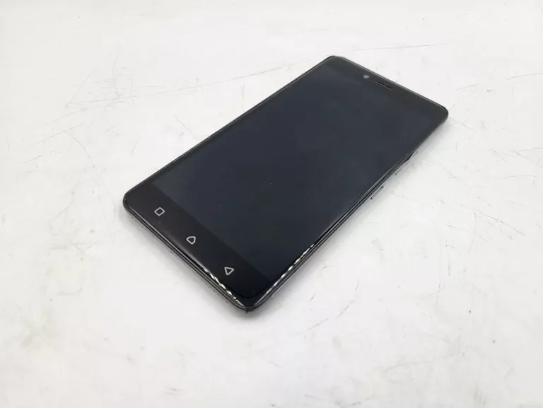 TELELFON LENOVO K53A48 32GB SOLO OPIS!!!
