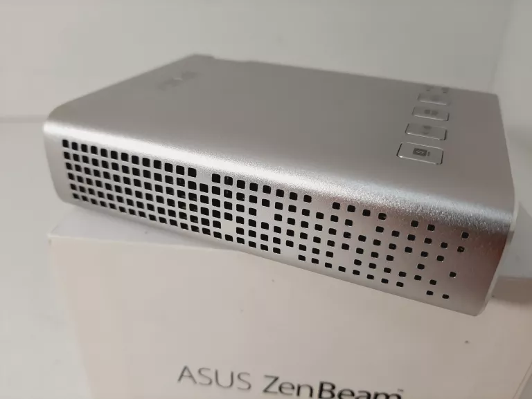 projektor-asus-zenbeam-e1-technologia-wyswietlania-dlp