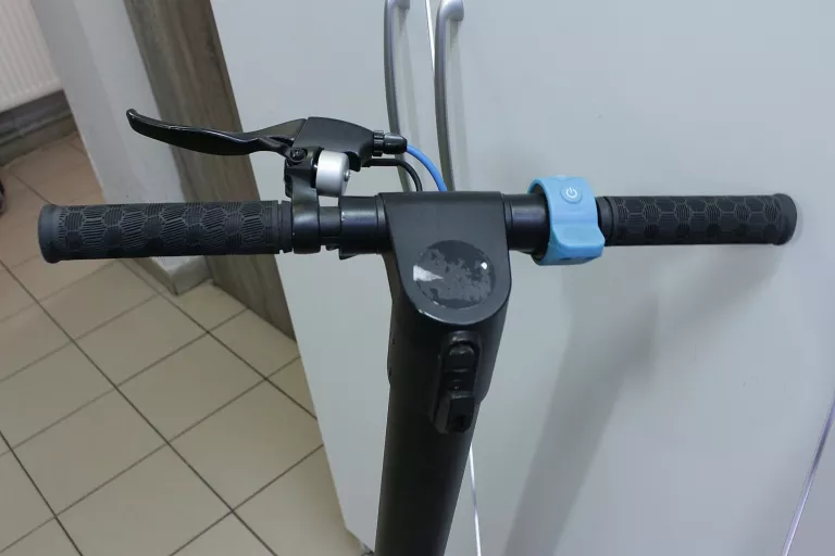 HULAJNOGA BLAUPUNKT ESC808