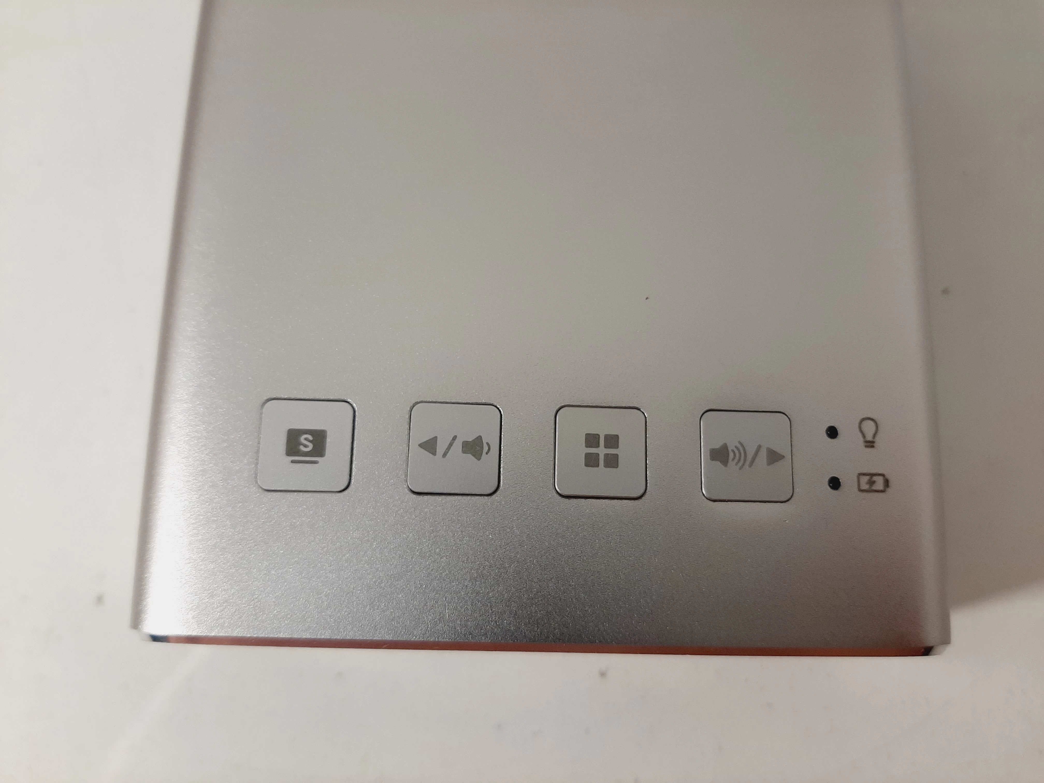 projektor-asus-zenbeam-e1-ean-gtin-4712900316674