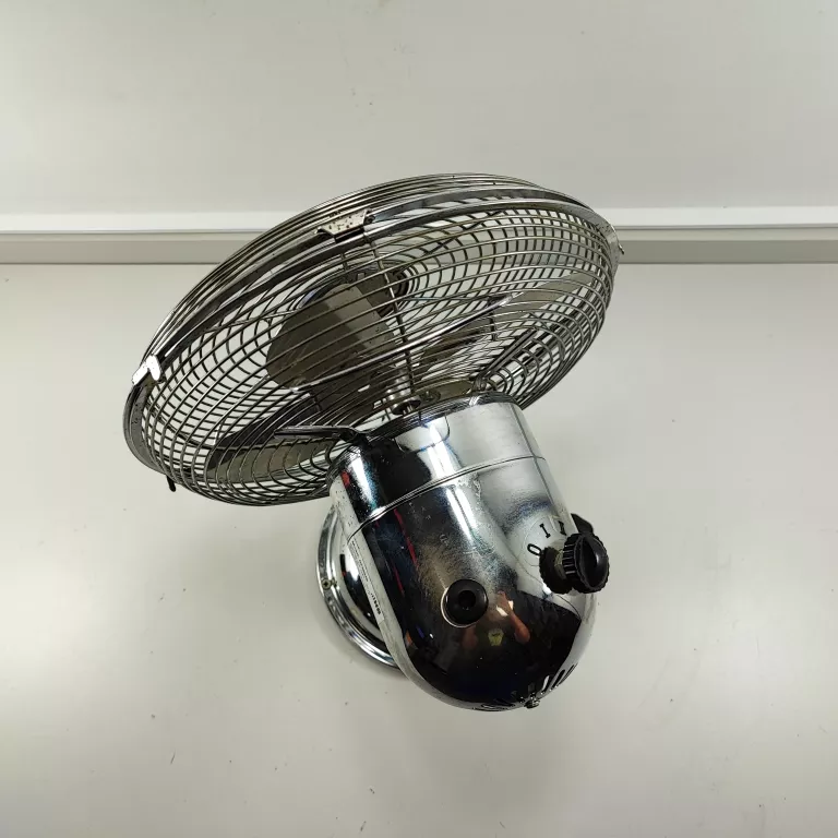 wentylator-stolowy-hb-df3004s-srebrnyszary-kolor-dominujacy-srebrnyszary