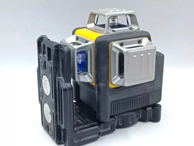 laser-dewalt-dce089g-bronowicka-80-krakow