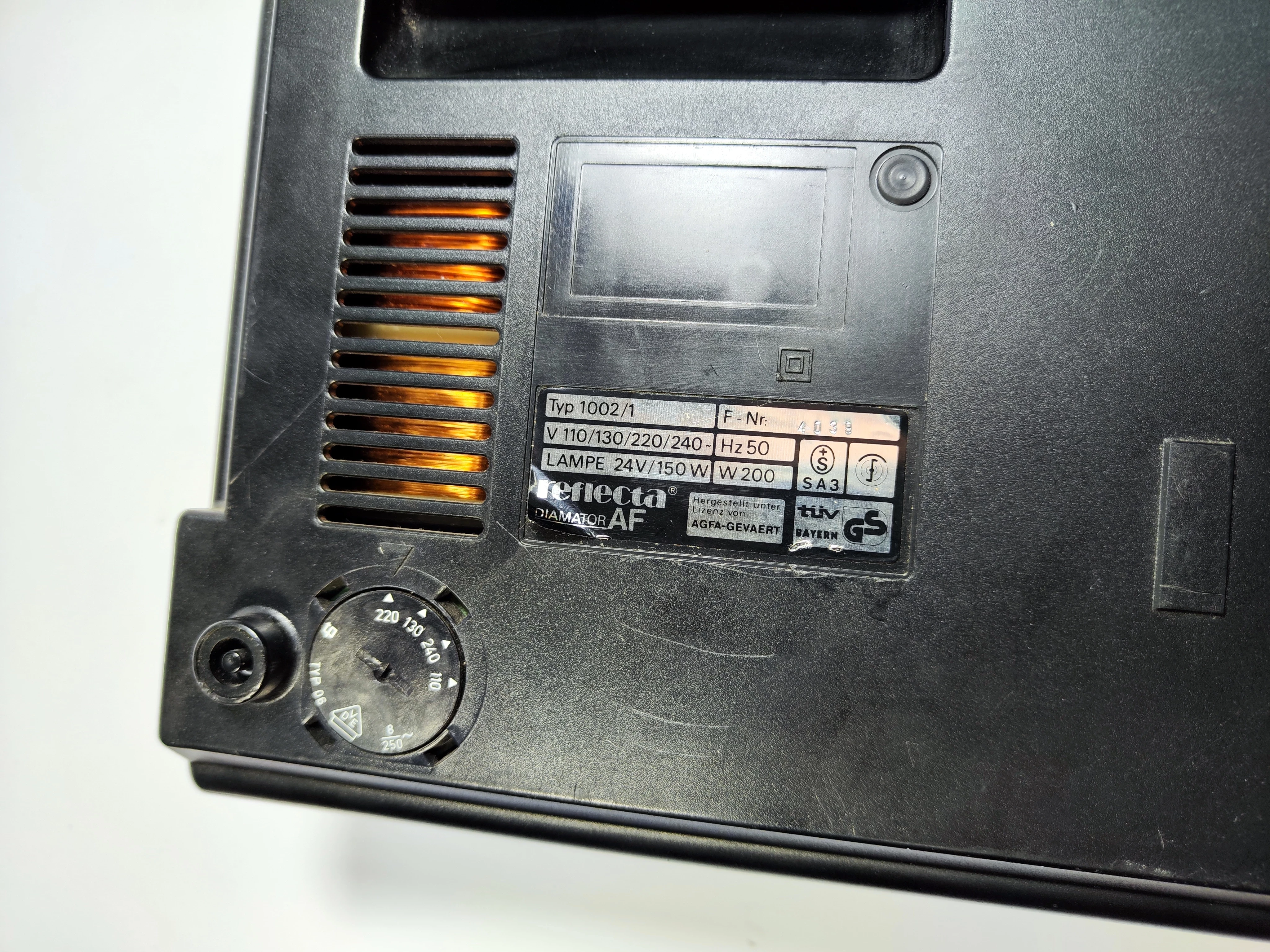 rzutnik-do-slajdow-agfa-reflecta-diamator-af-stan-uzywany