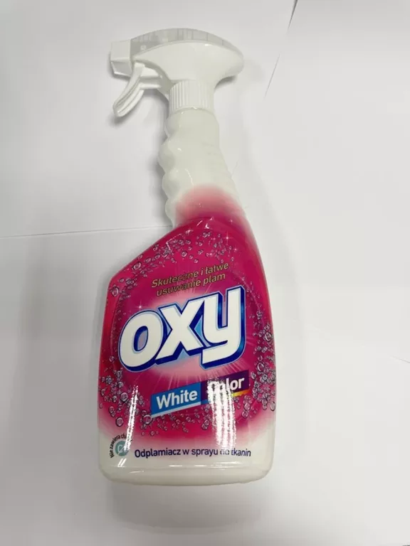 ODPLAMIACZ W SPRAYU DO TKANIN OXY BIEL-KOLOROWE